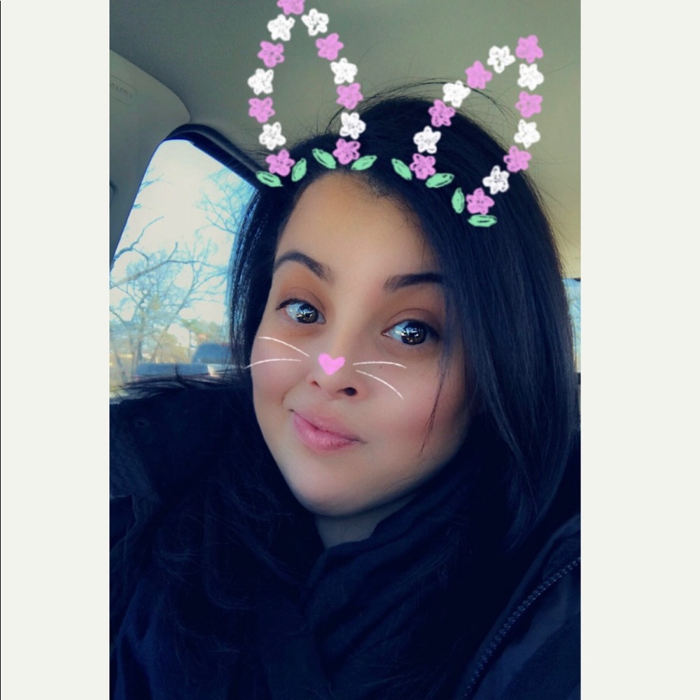 Meet your Posher, Melissa
